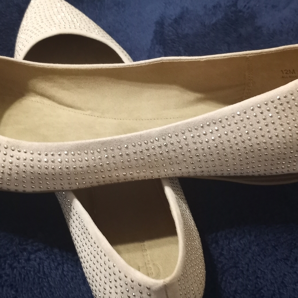Cato creme size 12 flat shoe